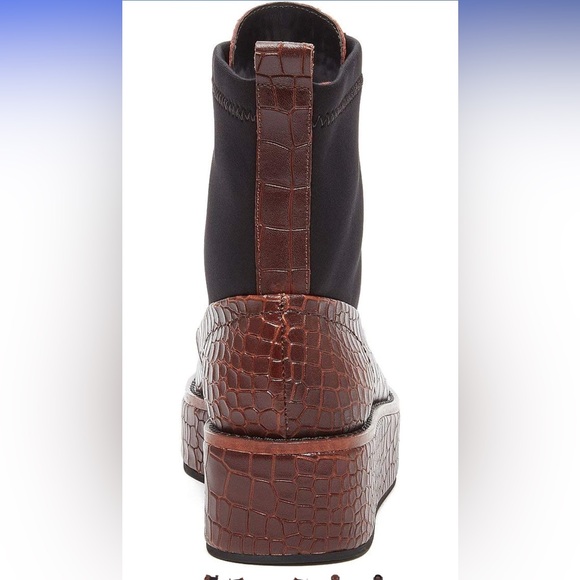 Anthropologie Kelsi Dagger Brooklyn Freeze
Platform Boots size 8. - Picture 9 of 10